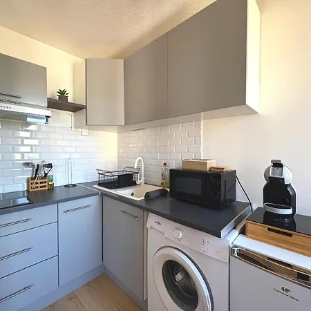 70 - Face A La Gare Apartment Poitiers